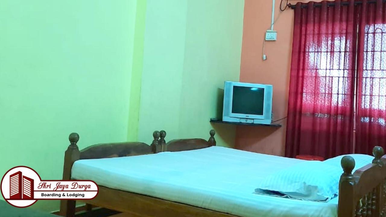 Shri Jaya Durga Boarding & Lodging Удипи Экстерьер фото
