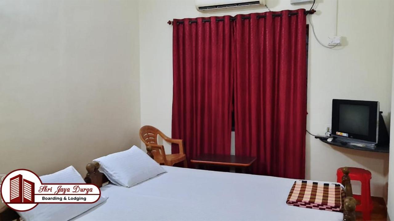 Shri Jaya Durga Boarding & Lodging Удипи Экстерьер фото